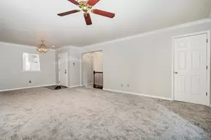 5440 Asbury Lake Dr, Green Township, OH 45247 - Photo 5