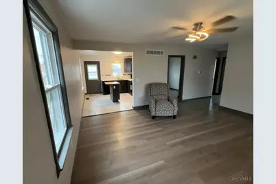 2126 Parkamo Avenue, Fairfield Township, OH 45015 - Photo 5