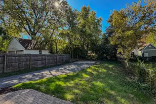 6949 Cambridge Ave, Mariemont, OH 45227 - Photo 5