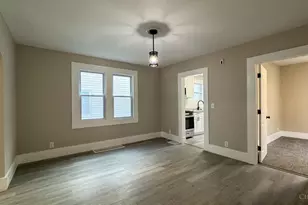 6949 Cambridge Ave, Mariemont, OH 45227 - Photo 9