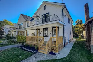 6949 Cambridge Ave, Mariemont, OH 45227 - Photo 3