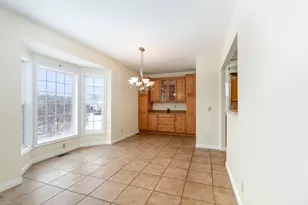 5548 Timber Way Dr, Delhi Township, OH 45238 - Photo 7