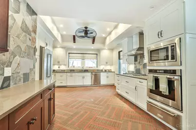 9675 Cunningham Road, Indian Hill, OH 45243 - Photo 65