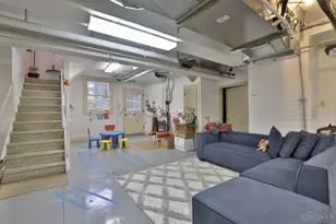 9675 Cunningham Rd, Indian Hill, OH 45243 - Photo 57