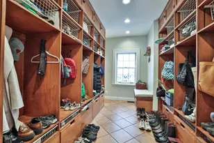 9675 Cunningham Rd, Indian Hill, OH 45243 - Photo 53