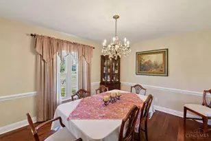 4252 Runningfawn Dr, Green Township, OH 45247 - Photo 15