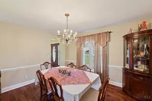 4252 Runningfawn Dr, Green Township, OH 45247 - Photo 15