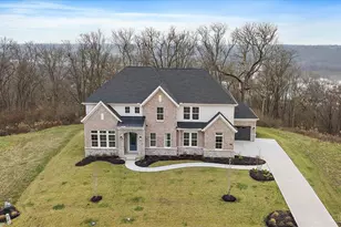 7511 Donegal Dr, Miami Township, OH 45233 - Photo 41