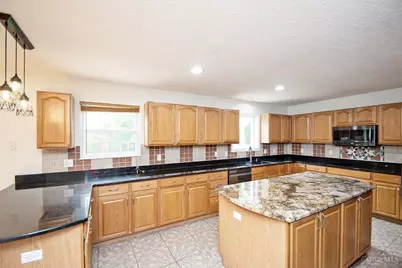 1333 Cross Creek Drive, Goshen, OH 45140 - Photo 5