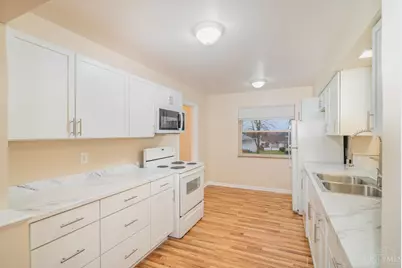 1545 McMakin Avenue, Cincinnati, OH 45231 - Photo 11