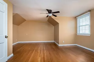 557 W North Bend Rd, Springfield Township, OH 45224 - Photo 19