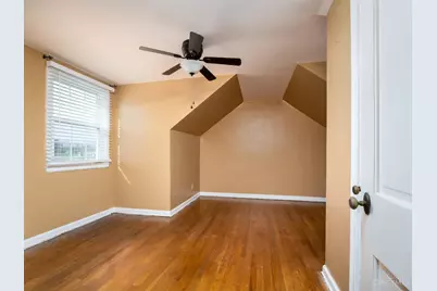 557 W North Bend Road, Springfield Township, OH 45224 - Photo 17