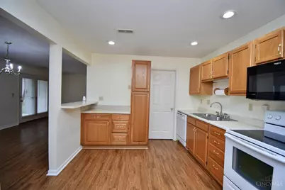 2300 Sylved Lane #2, Green Township, OH 45238 - Photo 7