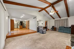 1749 Gloucester Dr, Fairfield, OH 45014 - Photo 9