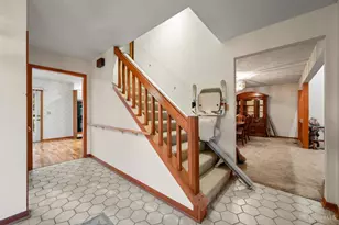 1749 Gloucester Dr, Fairfield, OH 45014 - Photo 5