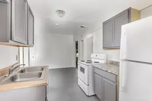 3518 W 8th St, Cincinnati, OH 45205 - Photo 5