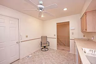 8119 Witts Meadow Ln, Anderson Township, OH 45255 - Photo 11