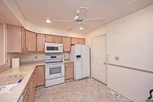 8119 Witts Meadow Ln, Anderson Township, OH 45255 - Photo 9