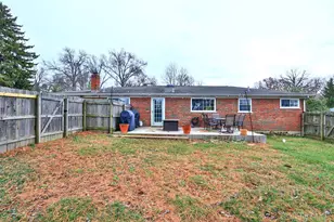 5795 Meadowview Dr, Miami Township, OH 45150 - Photo 21