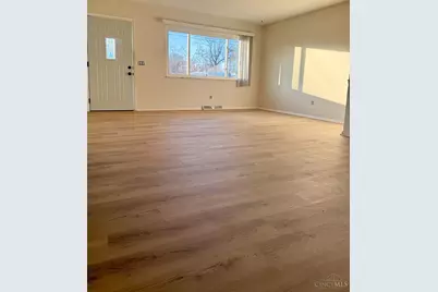 1568 Fawnvista Lane, Sharonville, OH 45246 - Photo 3