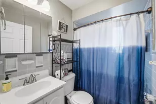 8757 Wicklow Ave, Sycamore Township, OH 45236 - Photo 15