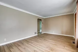 6931 Gloria Dr, Cincinnati, OH 45239 - Photo 9