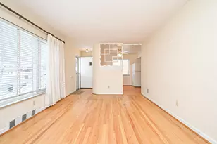 522 Rentz Pl, Delhi Township, OH 45238 - Photo 3