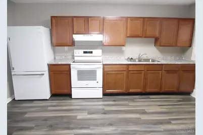 325 S Eleventh Street, Hamilton, OH 45011 - Photo 11