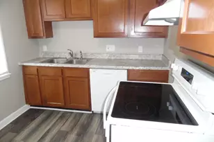 6427 Mayflower Ave, Golf Manor, OH 45237 - Photo 5