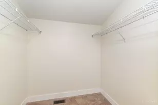 1942 Walnut Dr, Deerfield Township, OH 45140 - Photo 13