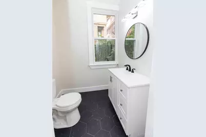 1537 Dixmont Avenue, Cincinnati, OH 45207 - Photo 9