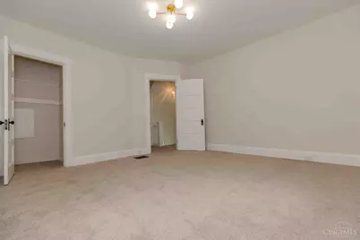 1537 Dixmont Avenue, Cincinnati, OH 45207 - Photo 17