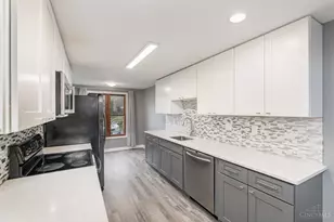 11807 Vauk Valley Ln, Symmes Township, OH 45249 - Photo 5