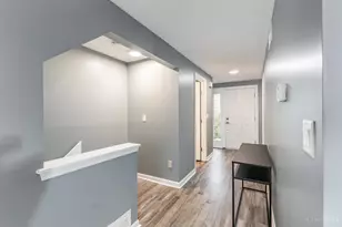 11807 Vauk Valley Ln, Symmes Township, OH 45249 - Photo 3