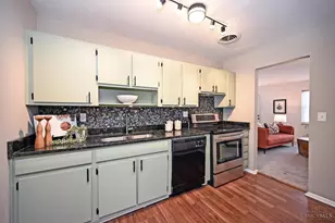 11995 Wincanton Dr, Colerain Township, OH 45231 - Photo 9