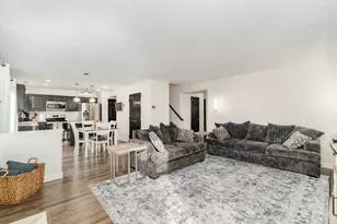 6143 Maple Grove, Hamilton Township, OH 45152 - Photo 5