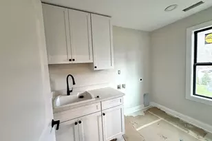 7412 Orchard St, Columbia Township, OH 45227 - Photo 33