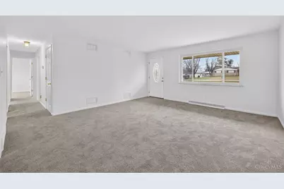 709 Oskamp Drive, Miami Township, OH 45140 - Photo 3