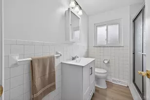 709 Oskamp Dr, Miami Township, OH 45140 - Photo 15