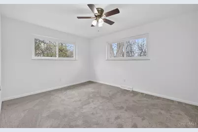 709 Oskamp Drive, Miami Township, OH 45140 - Photo 13