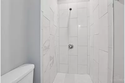 3 W Seventy Third Street, Cincinnati, OH 45216 - Photo 37