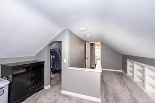 6848 Somerset Dr, Springfield Township, OH 45224 - Photo 25