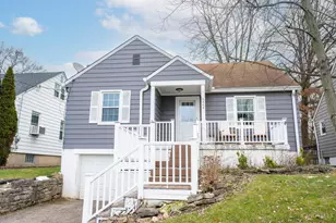 6848 Somerset Dr, Springfield Township, OH 45224 - Photo 1