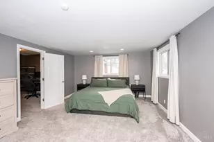 6848 Somerset Dr, Springfield Township, OH 45224 - Photo 15