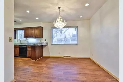 1101 Meadowind Court, Springfield Township, OH 45231 - Photo 11