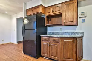 1101 Meadowind Ct, Springfield Township, OH 45231 - Photo 15