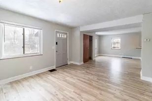 6414 Red Bank Rd, Cincinnati, OH 45213 - Photo 3