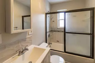 6414 Red Bank Rd, Cincinnati, OH 45213 - Photo 9