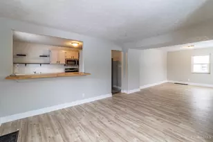 6414 Red Bank Rd, Cincinnati, OH 45213 - Photo 5