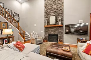 8945 Wintergreen Dr, West Chester, OH 45069 - Photo 7